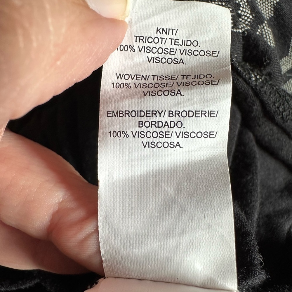 Lucky Brand Boho Witchy Embroidered Top - Picture 12 of 14